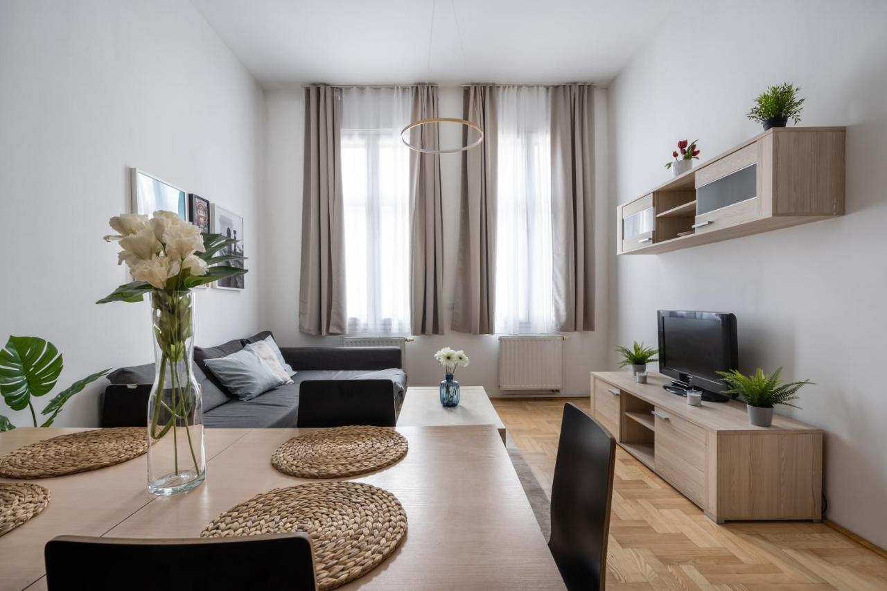 Ace Of Spades Gozsdu Apartmán Budapešť