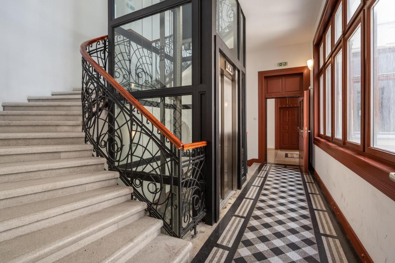 Ace Of Spades Gozsdu Apartmán